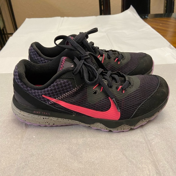 Nike Trail sneakers - Picture 2 of 13